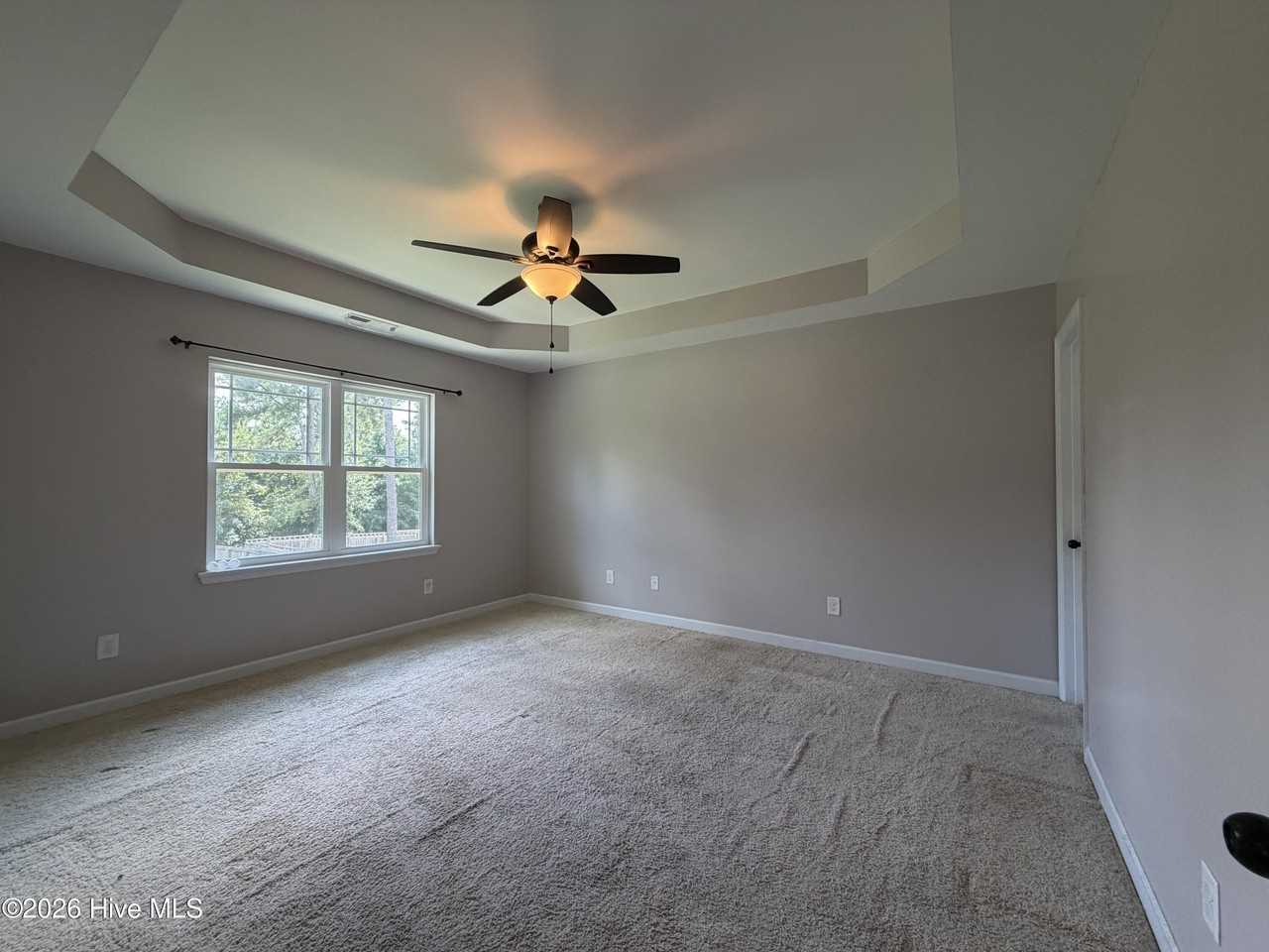 310 Emma Ct - Photo 2 of 31