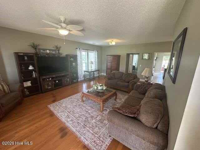 287 Cable Lake Cir - Photo 2 of 34