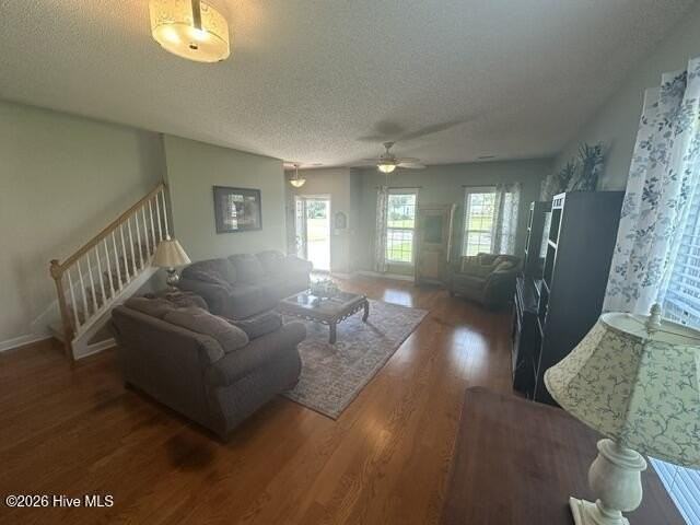 287 Cable Lake Cir - Photo 3 of 34