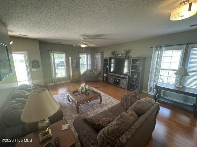 287 Cable Lake Cir - Photo 4 of 34