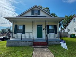 featured image of 2300 Danville St