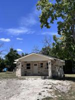 featured image of 105 4th St