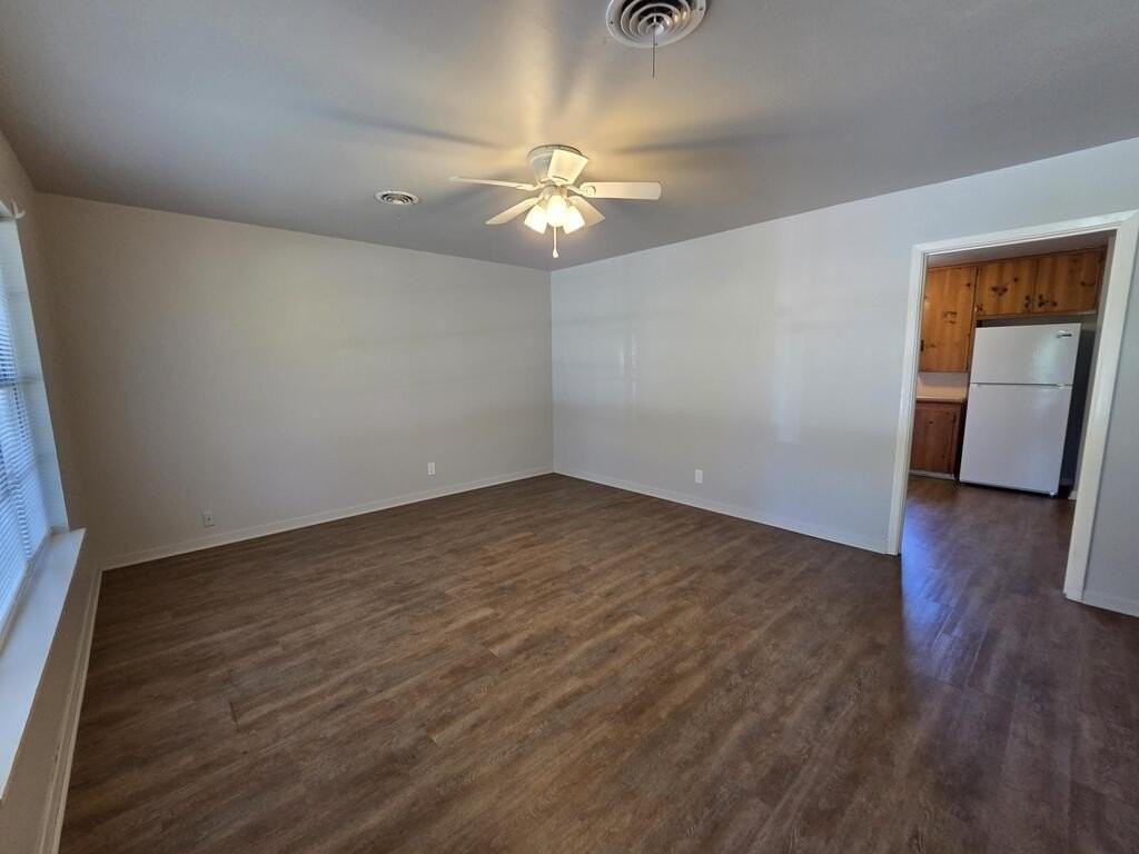 602 Milton St - Photo 4 of 20