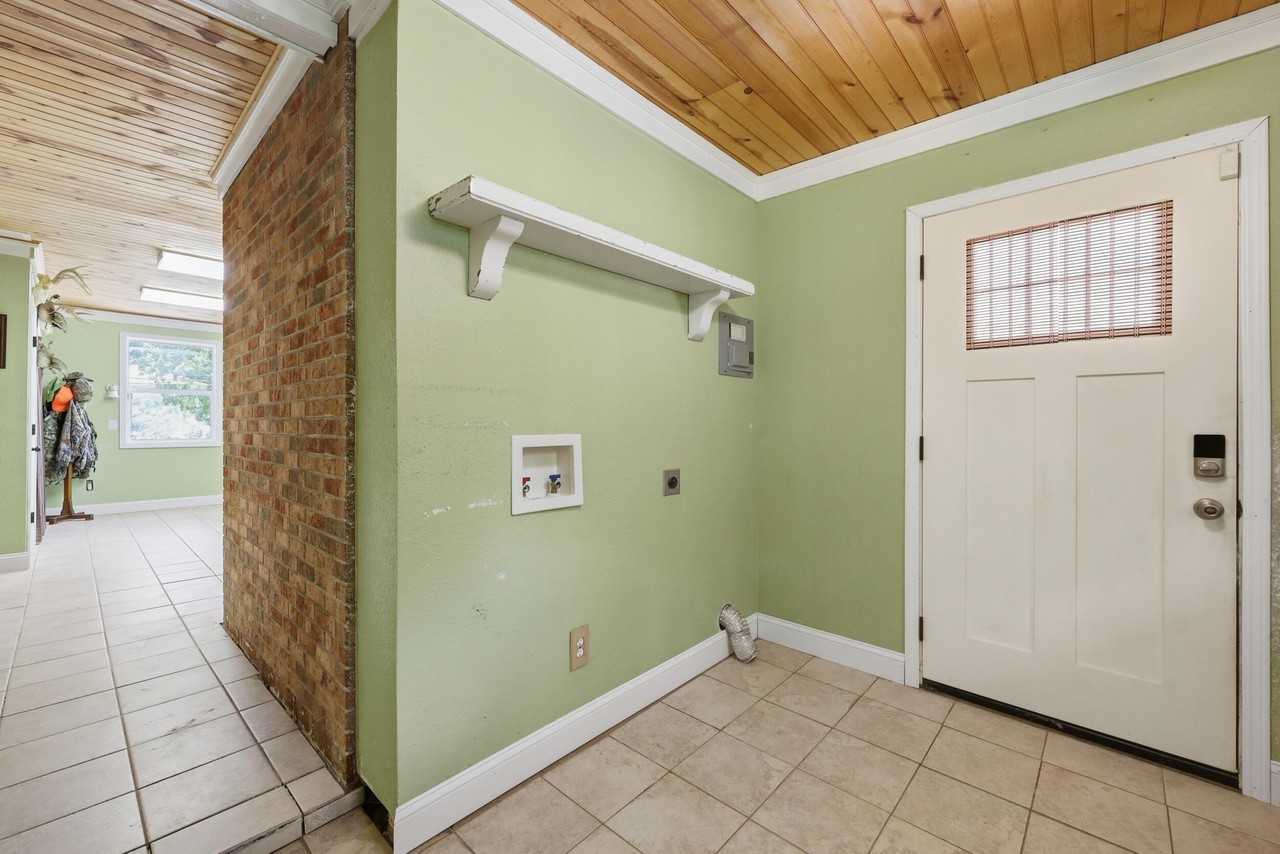 616 Red Lick Rd - Photo 5 of 42