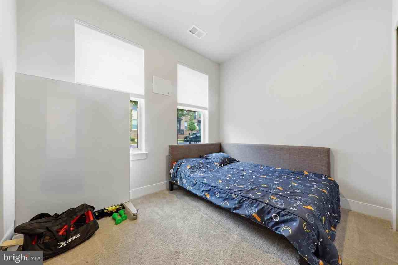 1211 Vermeer Ave - Photo 2 of 42