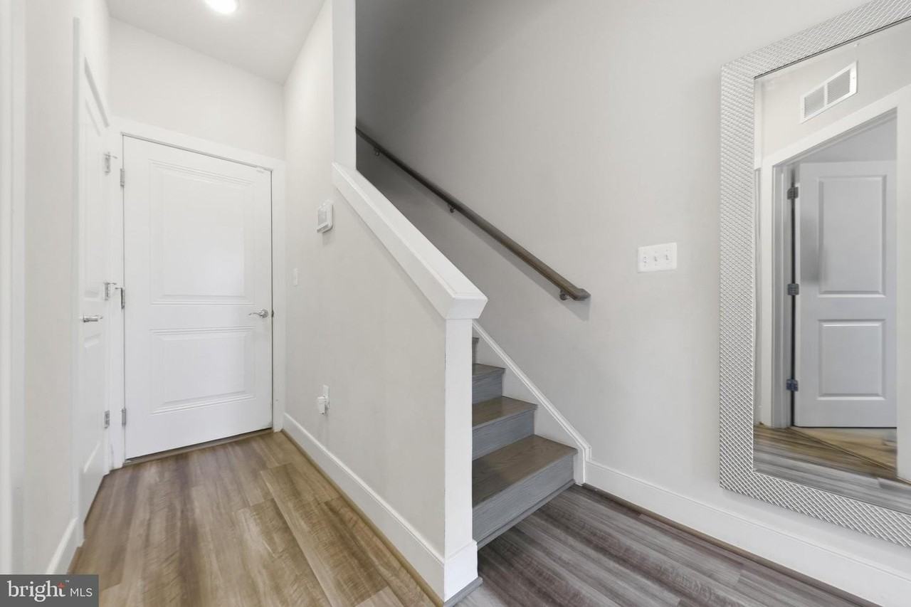 1211 Vermeer Ave - Photo 4 of 42