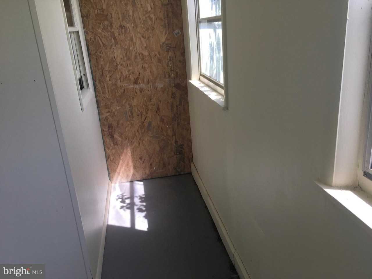 244 N Mulberry St - Photo 7 of 15