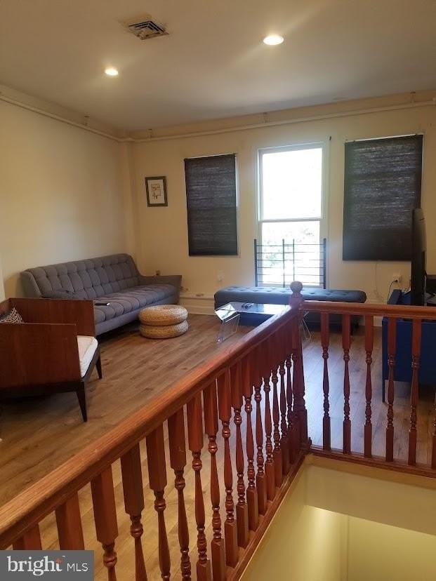 319 Market St - Photo 3 of 19