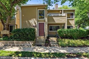 featured image of 11026A Villaridge Ct