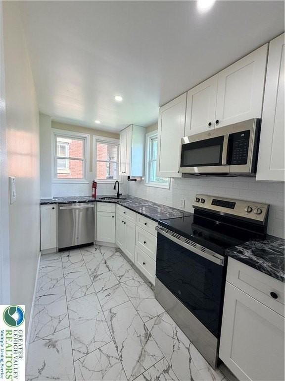 111 N 10th St - Photo 7 of 44