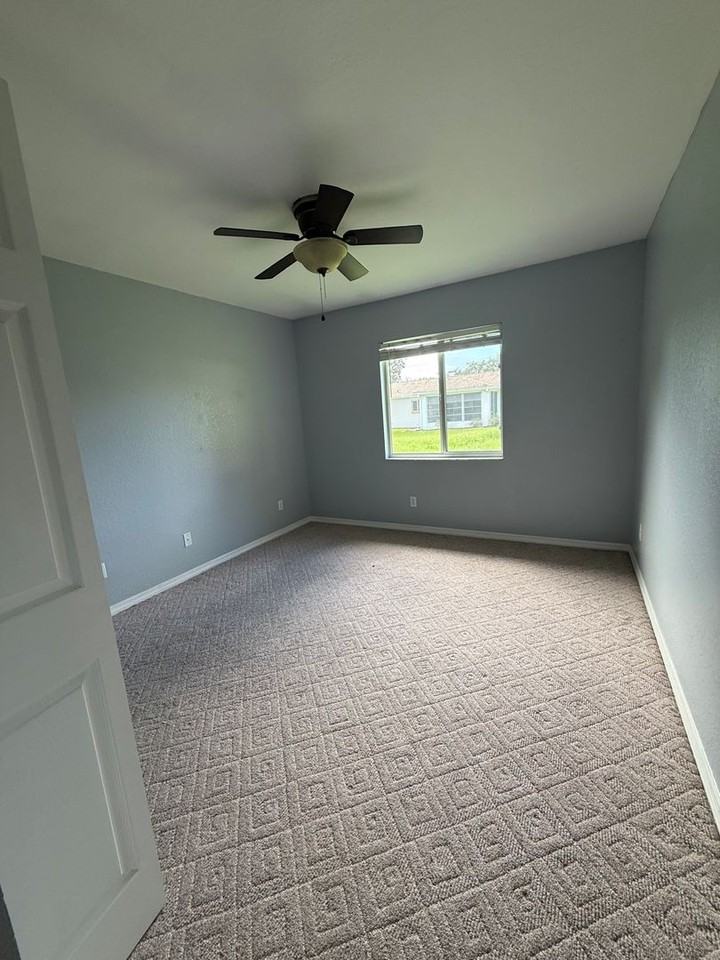 6114 Sw 104th St - Photo 3 of 12