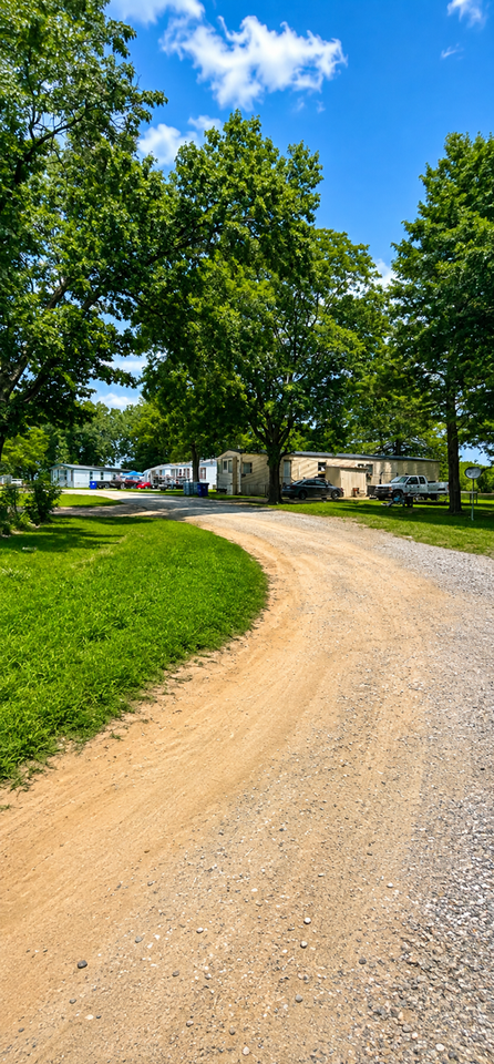 1 Oak Street Colbert LLC - Photo 6 of 16