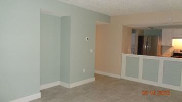 featured image of 6727 Congress St