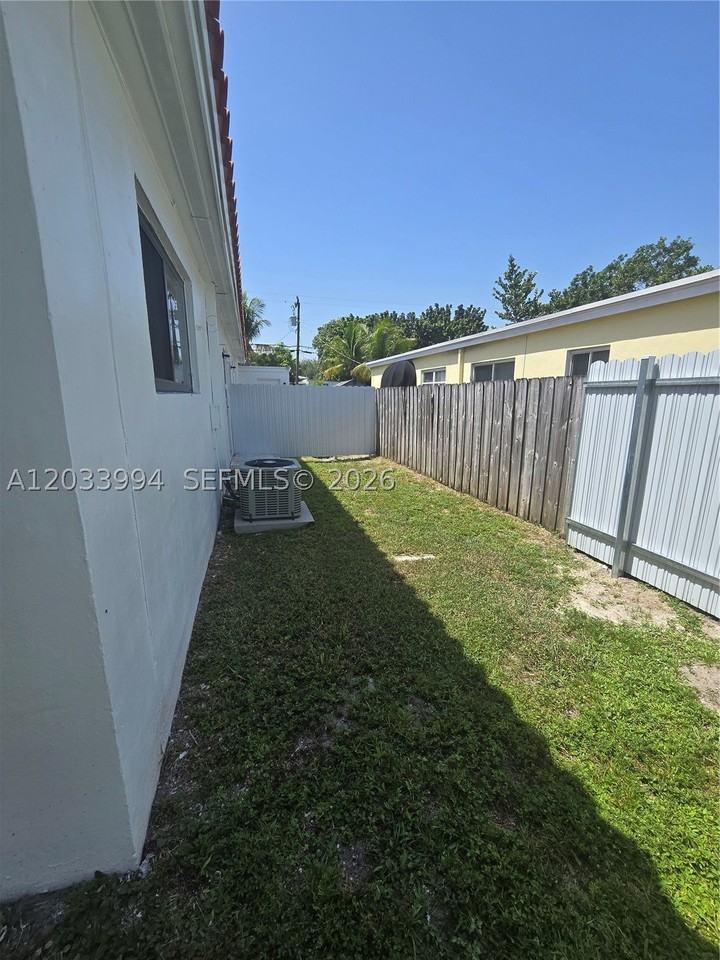 2080 Ne 172nd St #A - Photo 2 of 11