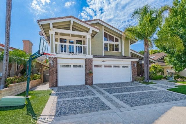 24692 Kings Rd - Photo 2 of 8