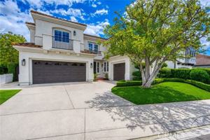 featured image of 30 Eisenhower Ln