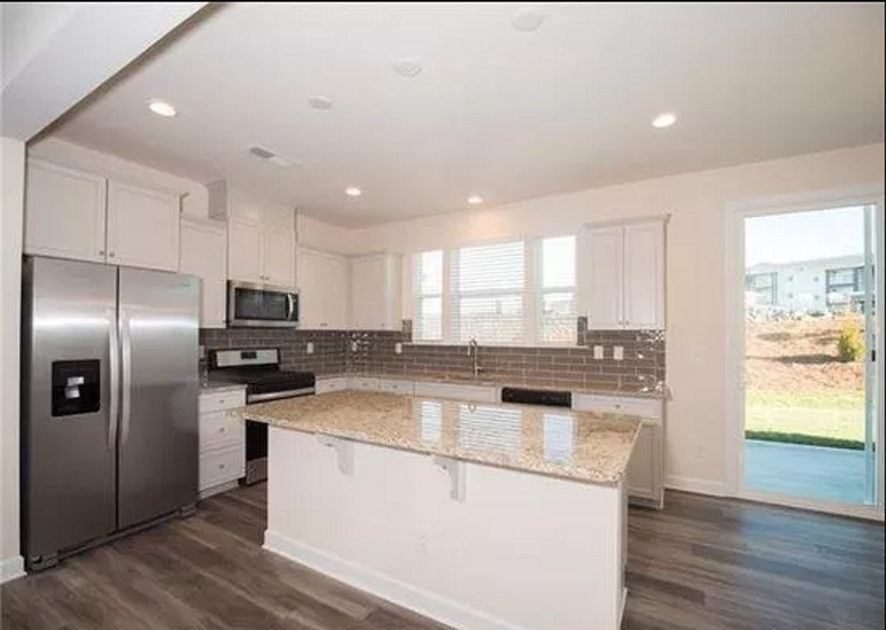 5848 Clan Maclaine Dr - Photo 3 of 12