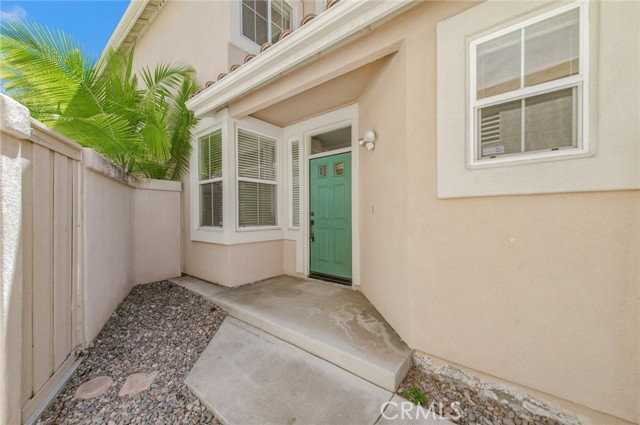 38 Santa Catalina Aisle - Photo 3 of 8