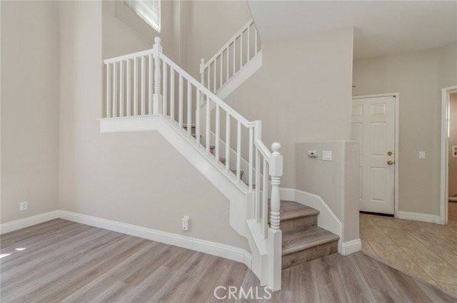 38 Santa Catalina Aisle - Photo 6 of 8