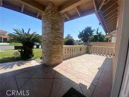 11095 Begonia Ave - Photo 2 of 8