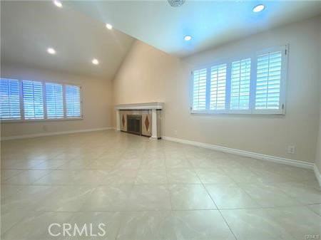 11095 Begonia Ave - Photo 4 of 8