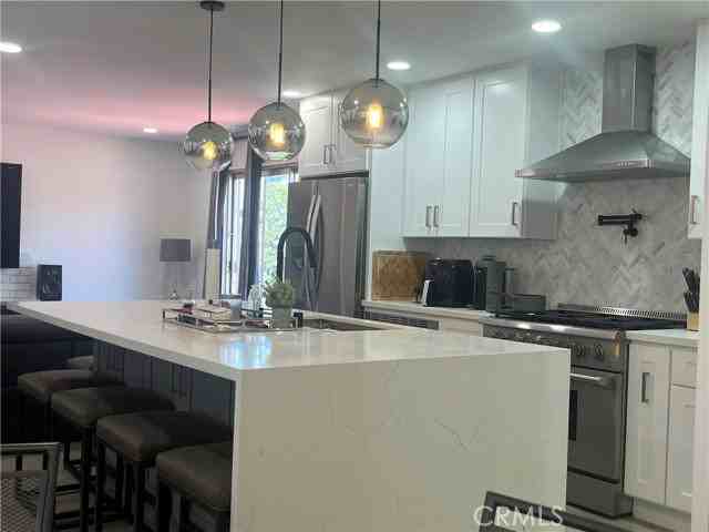 9441 El Blanco Ave - Photo 2 of 8