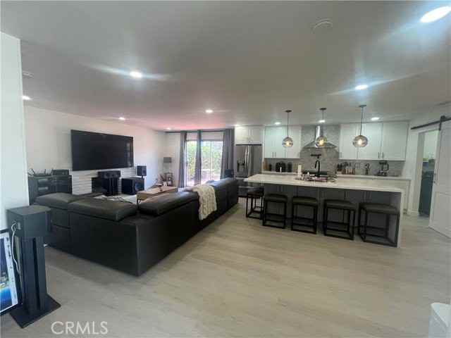 9441 El Blanco Ave - Photo 7 of 8