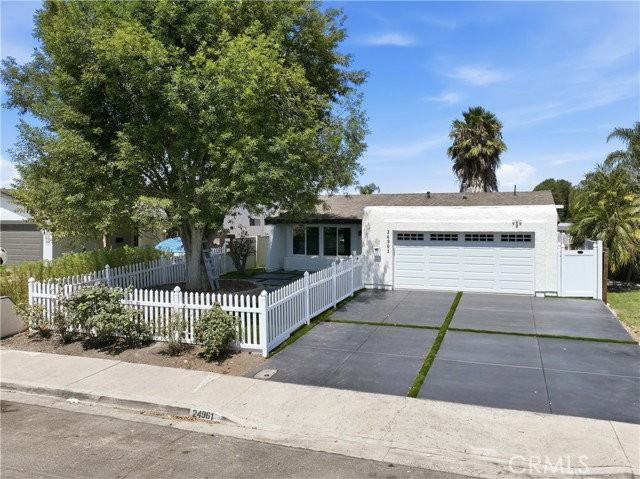 24961 Express Dr - Photo 2 of 8