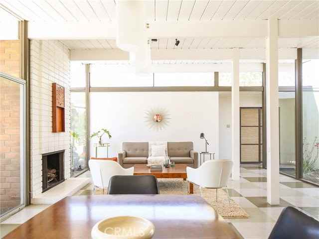 508 S Woodland St - Photo 6 of 8