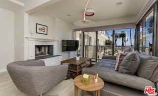 833 Ocean Ave #303 - Photo 6 of 8