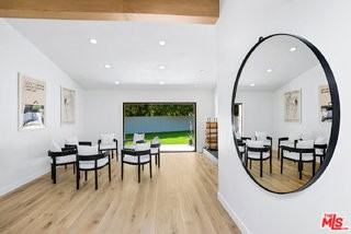 935 N Kenter Ave - Photo 7 of 8