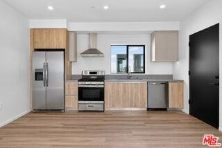 1853 12th St #D - Photo 7 of 8