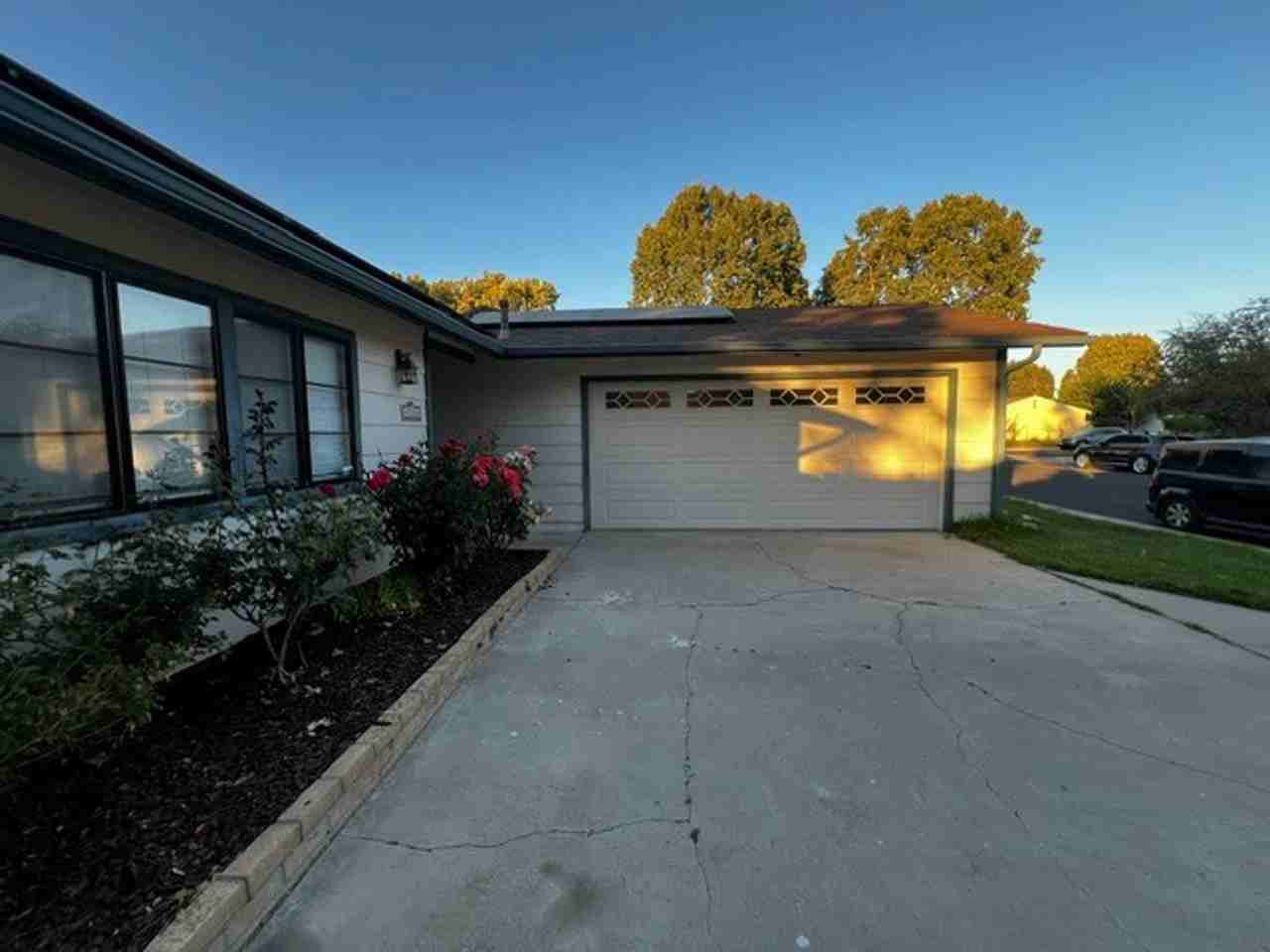 133 Shadow Mountain Dr - Photo 3 of 21