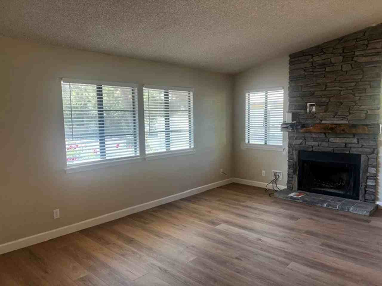 133 Shadow Mountain Dr - Photo 7 of 21