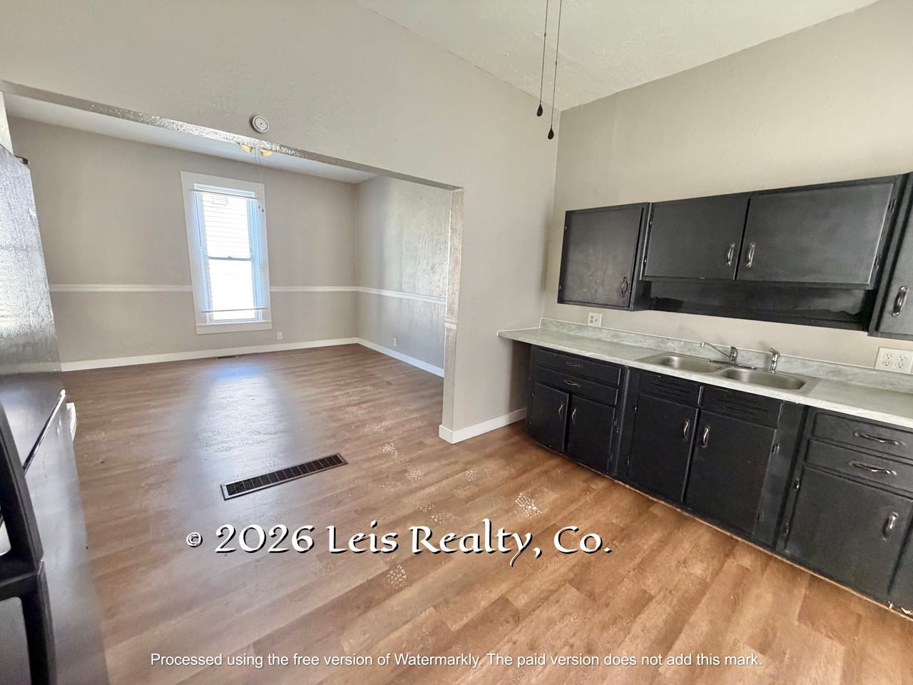 409 Riffle Ave #1 - Photo 5 of 14