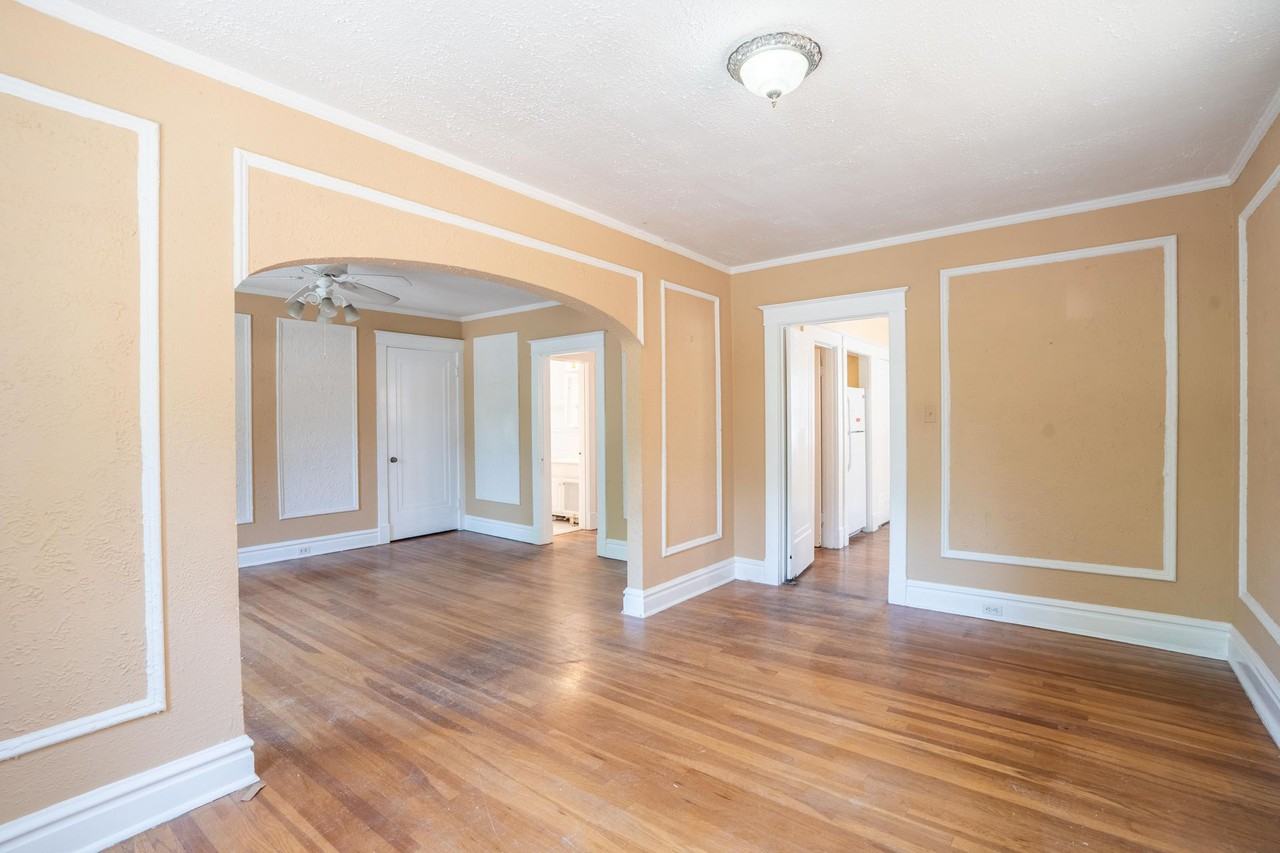 1115 Edward Ter - Photo 7 of 32