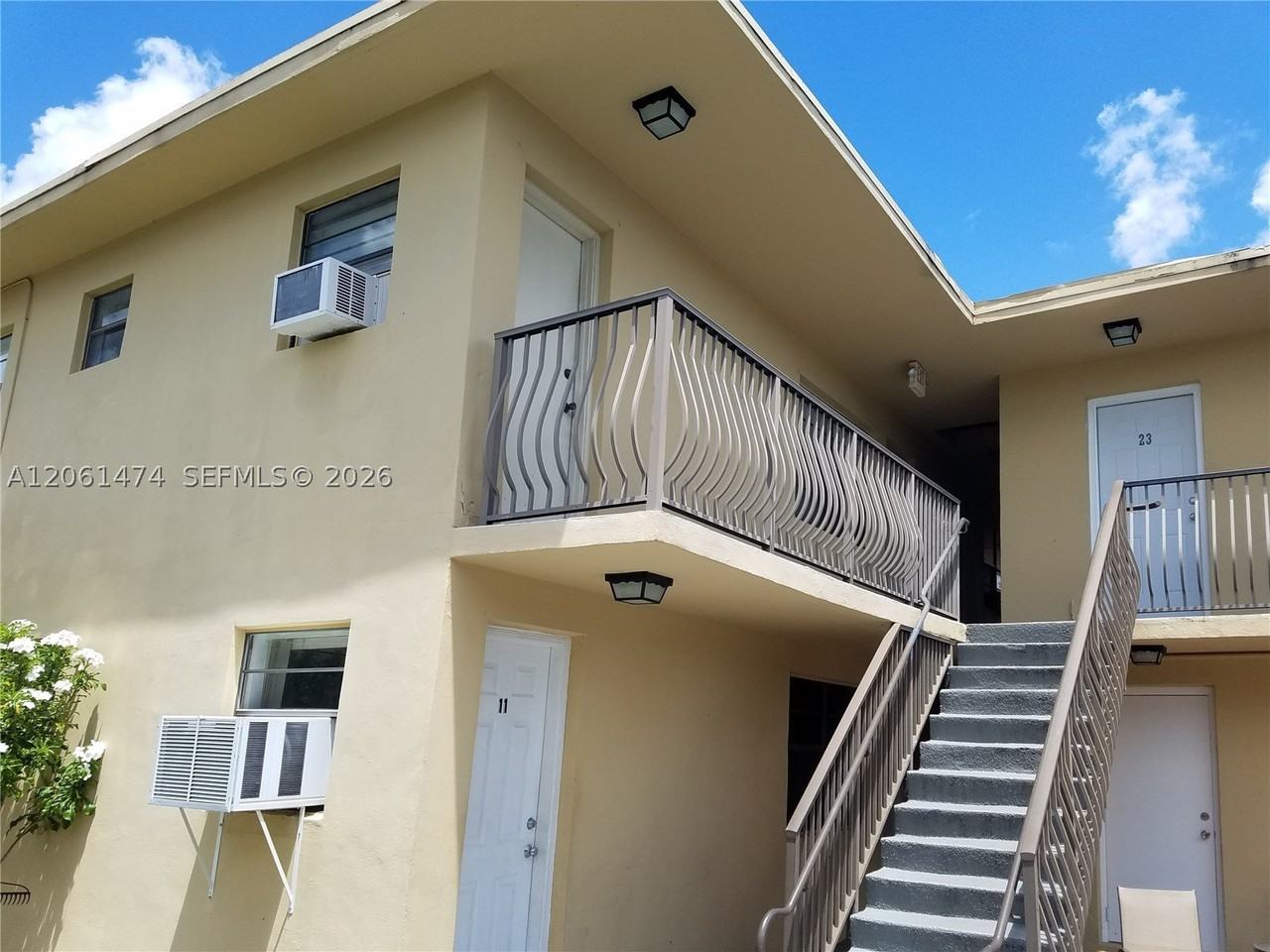 4450 Sw 67th Ave #Y - Photo 5 of 9