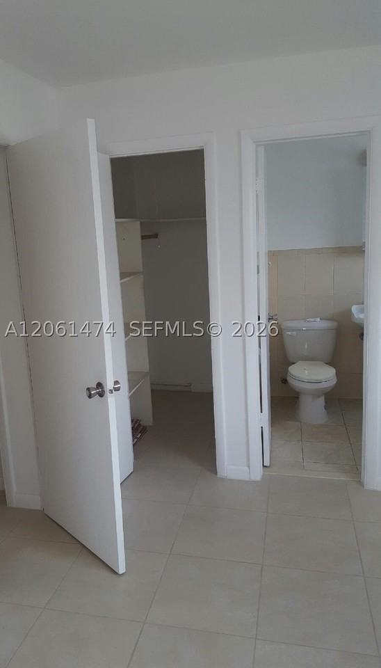 4450 Sw 67th Ave #Y - Photo 6 of 9