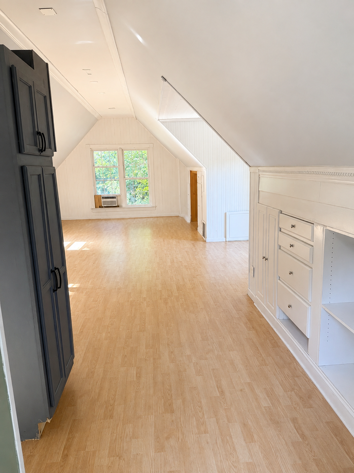 1325 Haven St - Photo 5 of 12