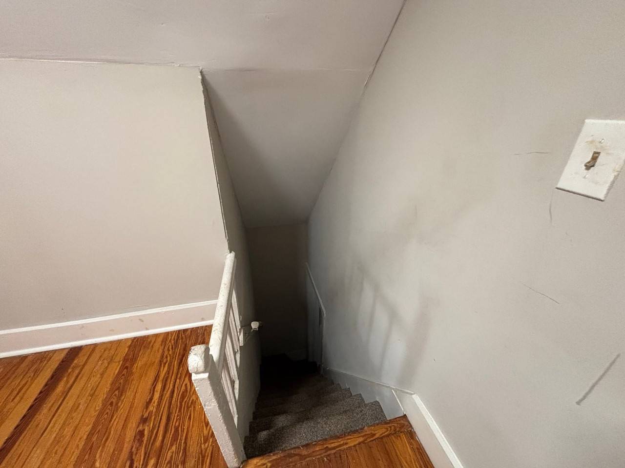 521 Caroline St #1 - Photo 4 of 14