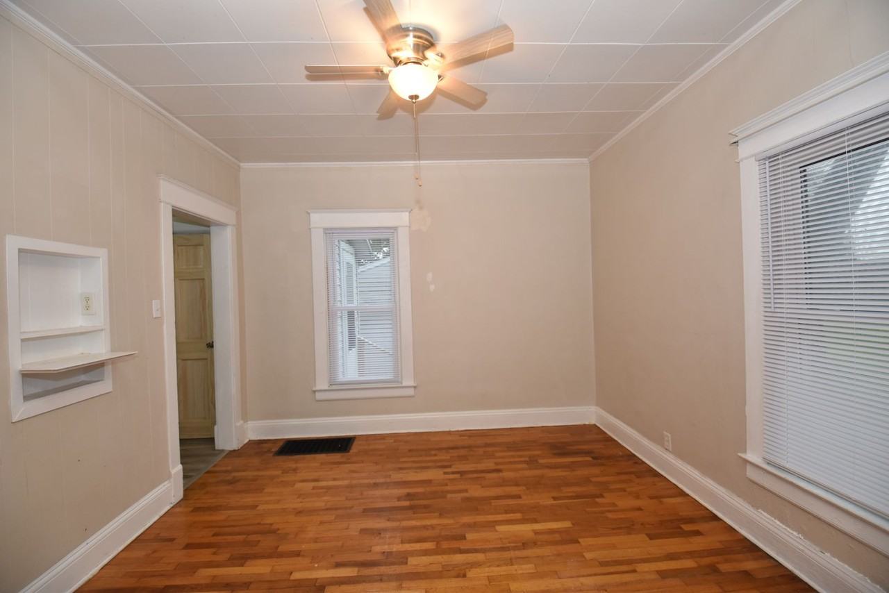 914 Dodge Ave - Photo 6 of 44
