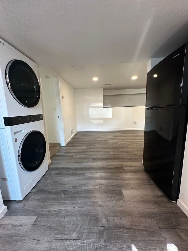 2234 9th Ave - Photo 7 of 13