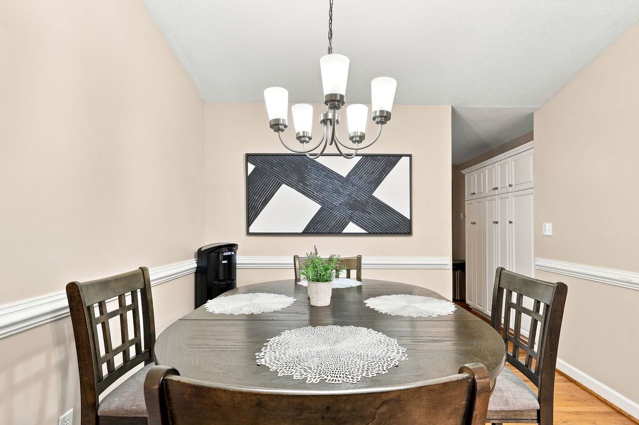 210 W Old Rd #B - Photo 7 of 50