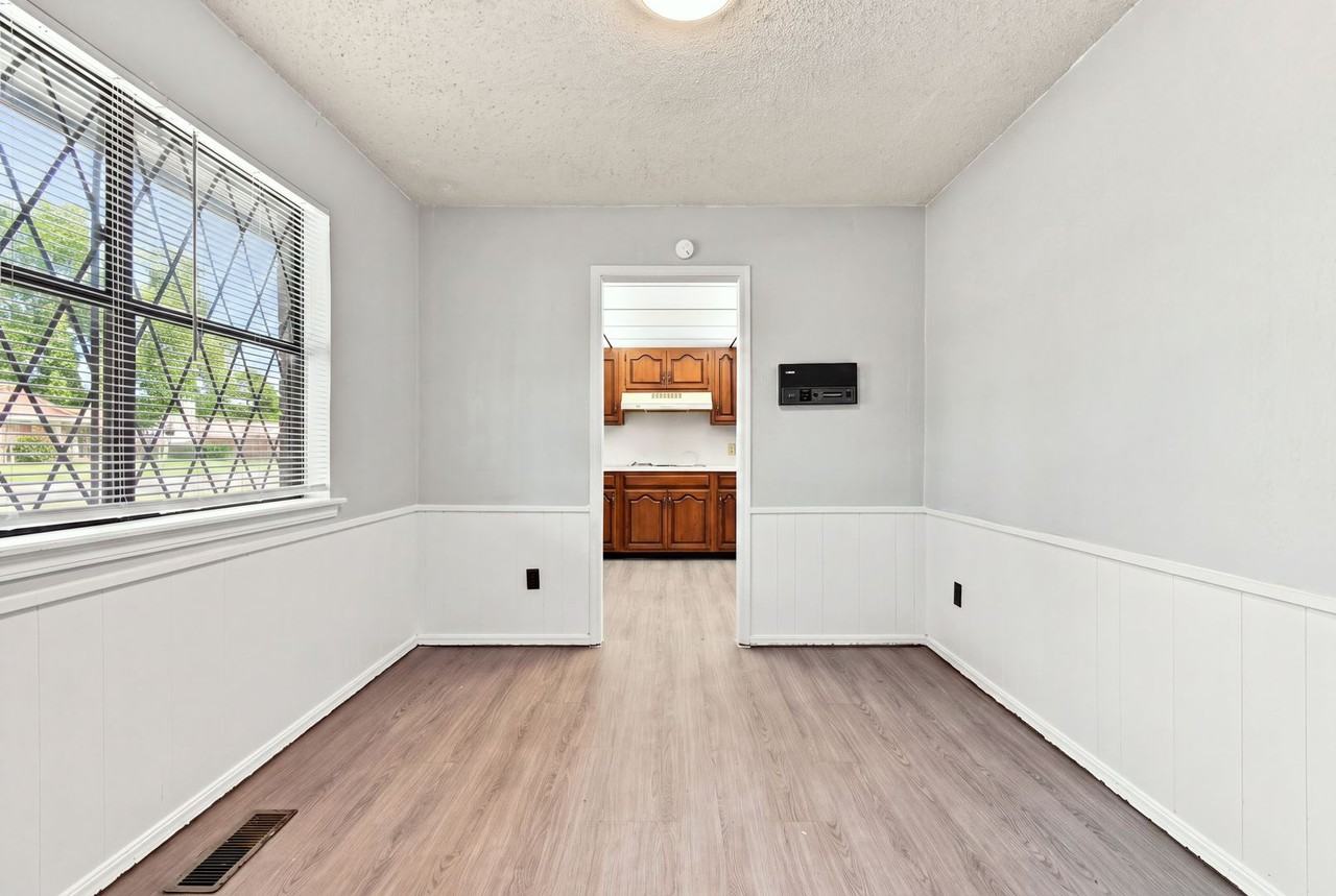 501 W Albuquerque St - Photo 4 of 22