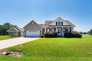 147 Watersedge Ln - Photo 1 of 1