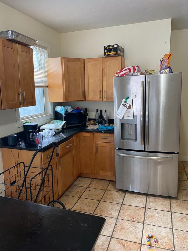 115 Hampshire St #1 - Photo 6 of 9