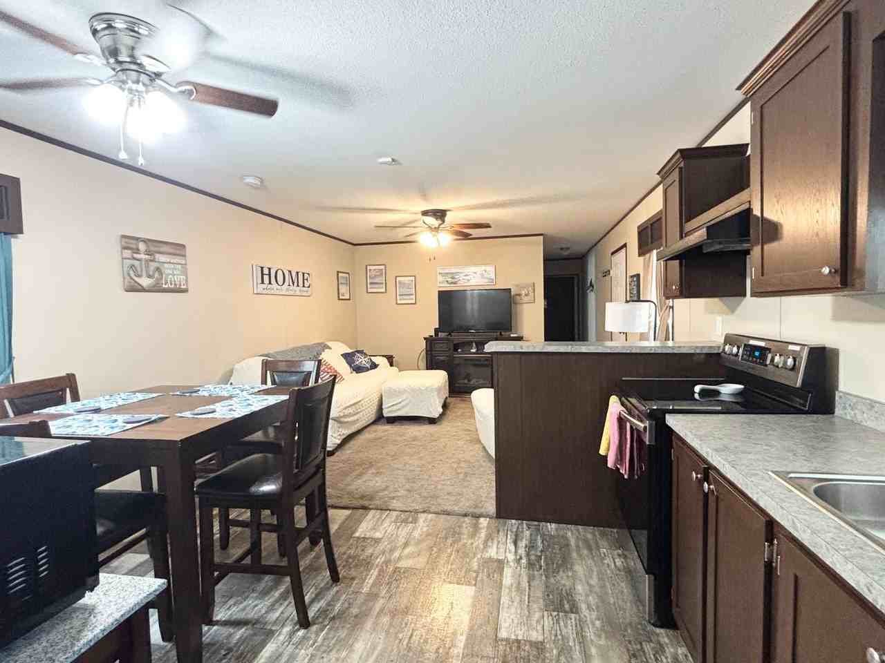 2536 Blue Marlin St Sw - Photo 6 of 26