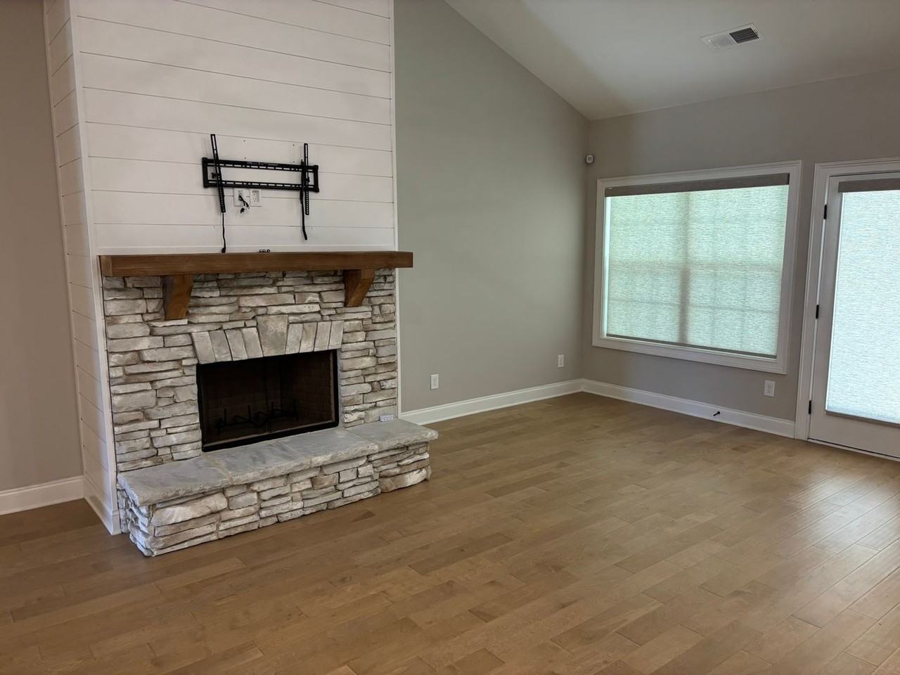 311 Mulberry Crossing Dr - Photo 6 of 28