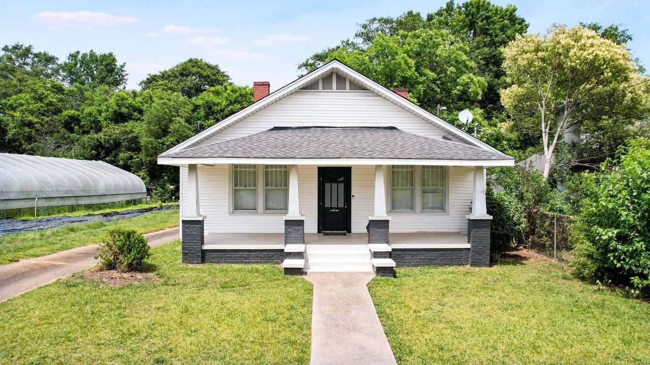 1166 Pendleton St - Photo 3 of 37