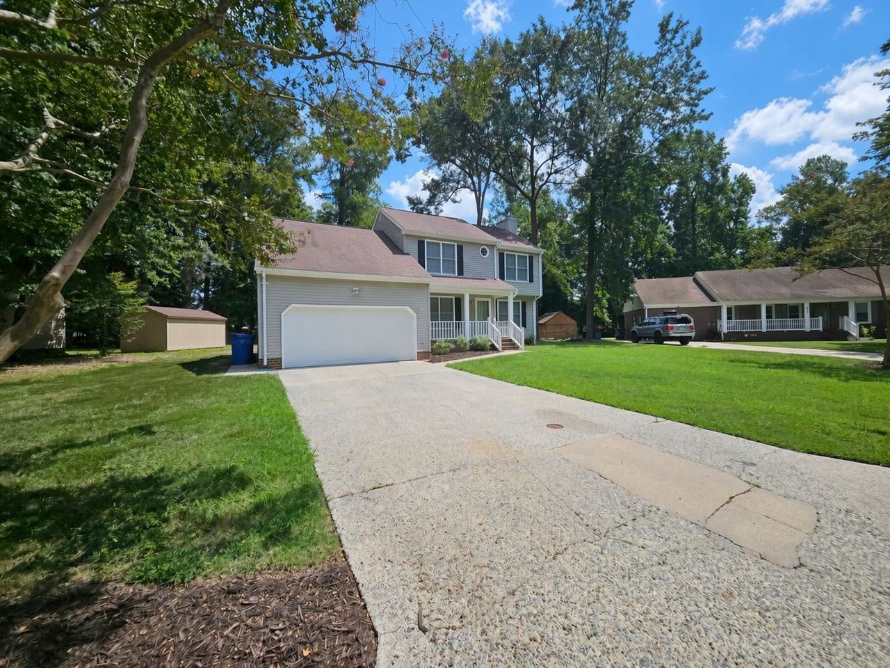 413 Saddle Ct - Photo 2 of 33